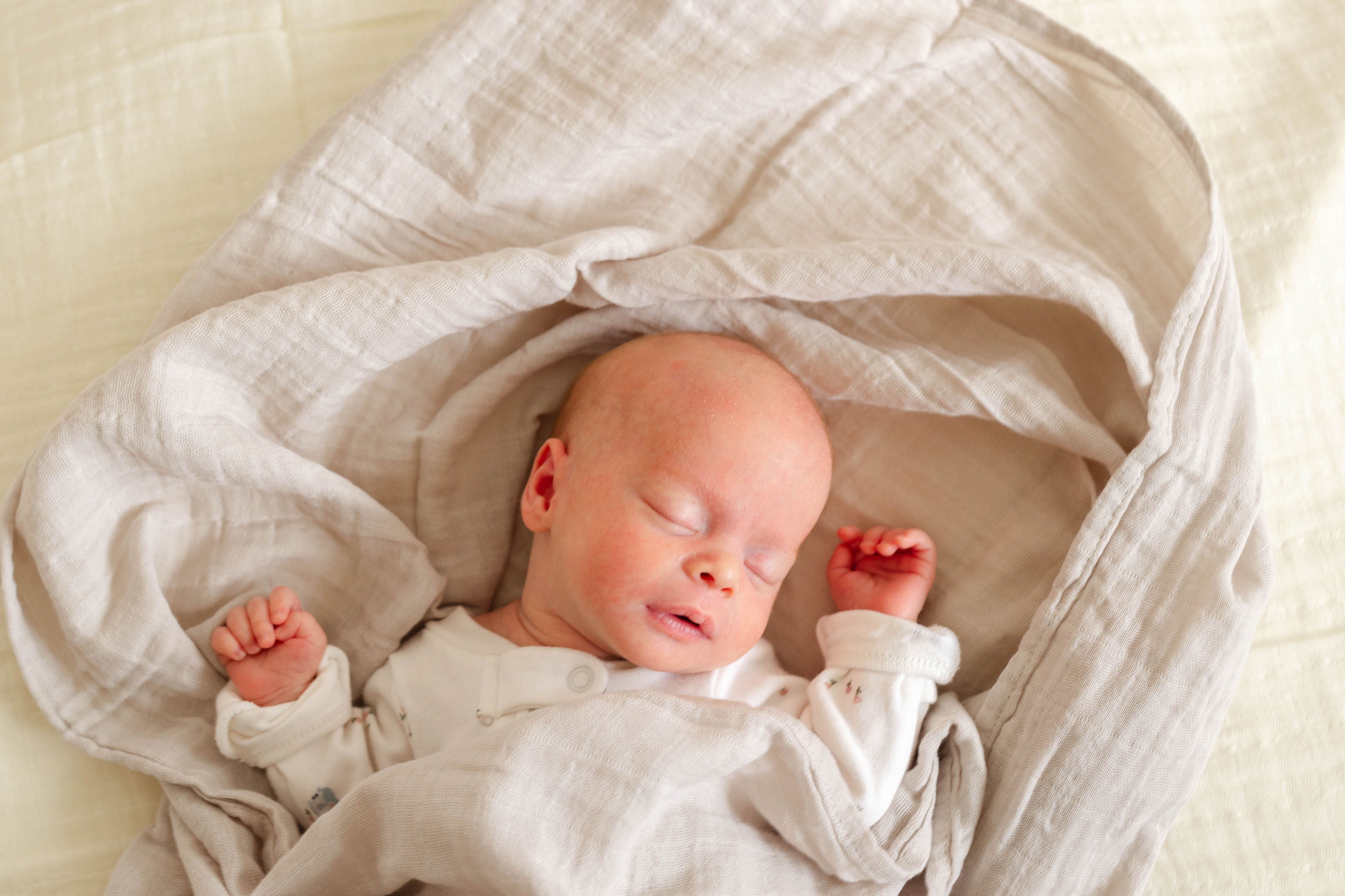 Muslin swaddle blanket 100% cotton